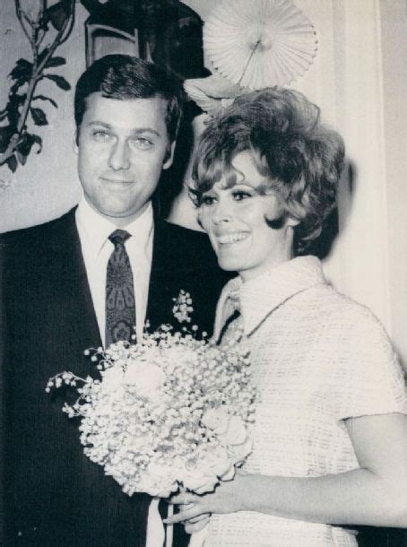 Jack Jones and Jill St. John (1967–1969) | Celebrity wedding photos ...