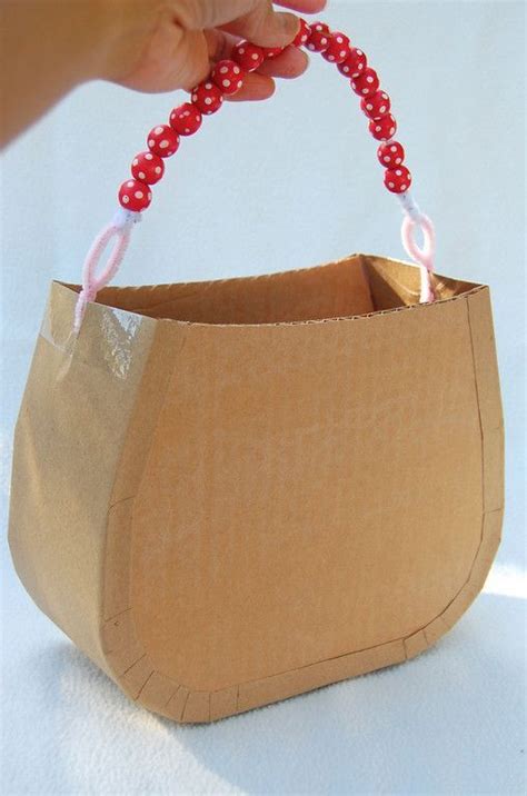 tutorial for cardboard handbags that kids can decorate - this would be a great take home ...