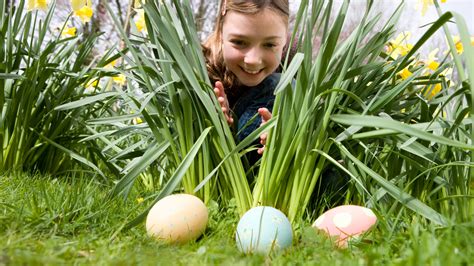 7 Tips For Hosting A Safe Easter Egg Hunt This Holiday