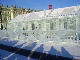 LifeStyle: 5 Incredible Buildings Made of Ice