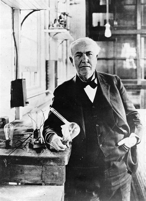 Who Invented The Light Bulb Before Thomas Edison Got All The Credit?