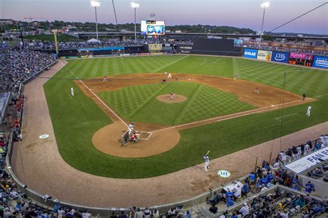 Longtime Owners Sell St. Paul Saints Baseball Team