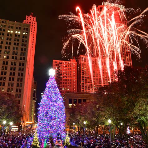 Chicago Christmas Tree lighting ceremony in Millennium Park