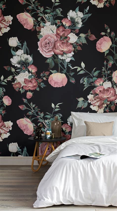 8 Dark Floral Wallpapers To Create A Striking Space | Hovia | Wallpaper ...