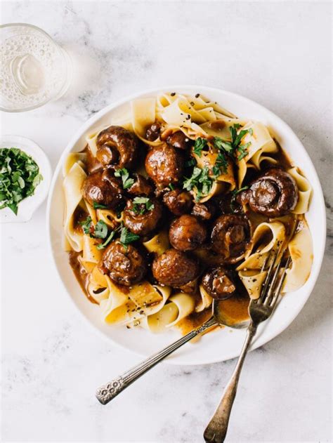 Creamy Mushroom Pappardelle | Quick + Delicious - Foodess