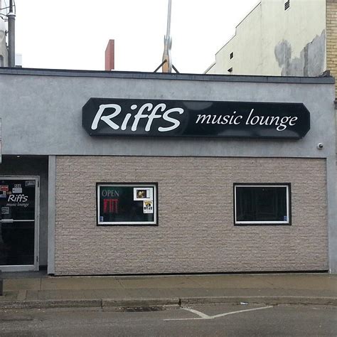 RIFFS MUSIC LOUNGE (2024) All You Need to Know BEFORE You Go (with Photos)