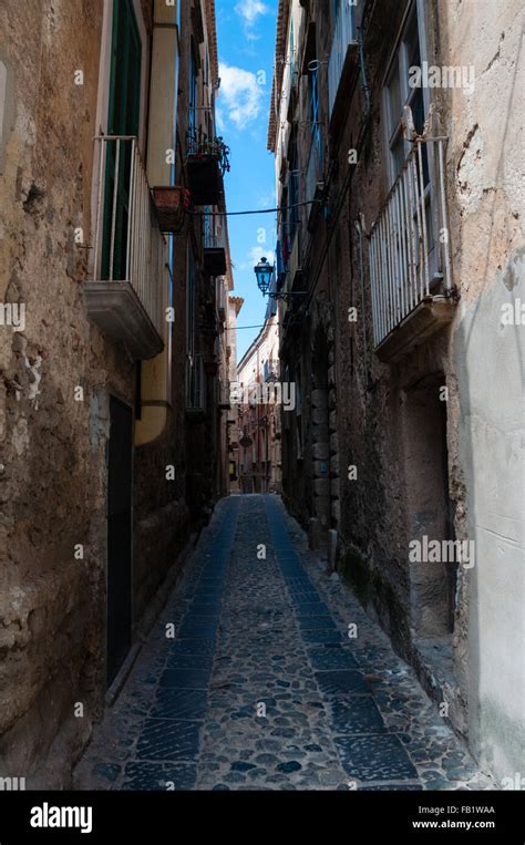 Tropea old town hi-res stock photography and images - Alamy