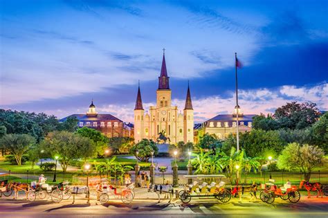 Jackson Square in New Orleans - A Historic Park in the French Quarter ...