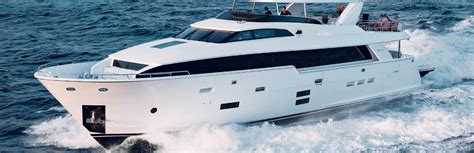 HATTERAS 100RPH Yacht Charter | Hatteras Luxury Yachts for Charter | YachtCharterFleet