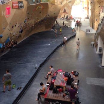 Brooklyn Boulders Somerville - 66 Photos - Rock Climbing - 12A Tyler St ...