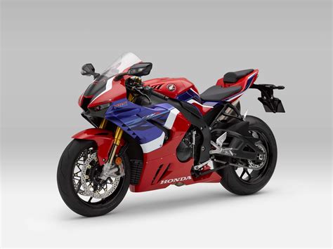 Honda CBR1000RR-R Fireblade SP Priced at €27,000 in Europe - Asphalt ...