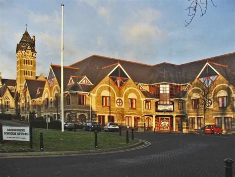 Broxbourne Borough Offices, Churchgate,... © Christine Matthews :: Geograph Britain and Ireland