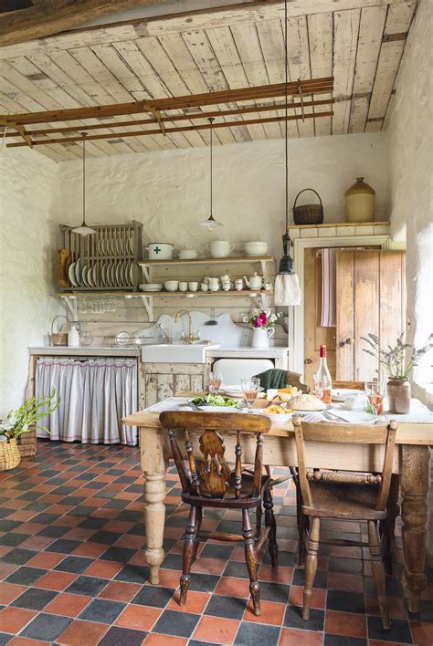 Take a tour around this pretty rustic cottage | Rustic kitchen, Rustic ...