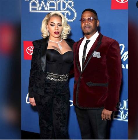 Check out stunning red carpet photos from star-studded 2018 Soul Train ...