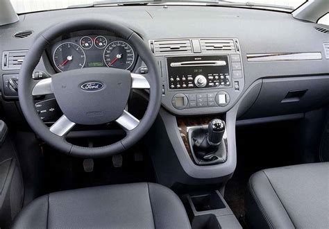 Ford Focus C Max: dimensioni, interni, motori, prezzi e concorrenti ...