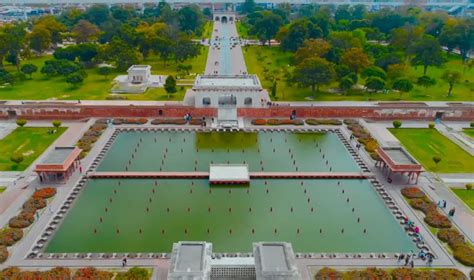 The Shalimar Gardens Lahore: A Majestic Oasis of Beauty and Serenity of ...