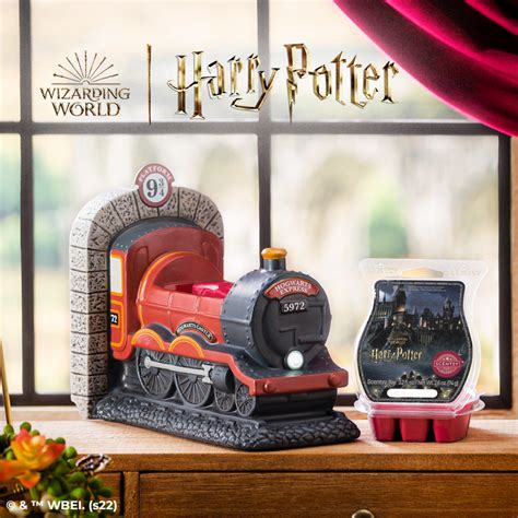 Harry Potter™ Scentsy Collection | Hogwarts, Hedwig, Dobby Shop Now | Scentsy, Scentsy warmer ...