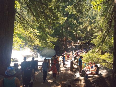 Hiking The Mist Trail: Yosemite's Iconic Hike — ROAD TRIP USA