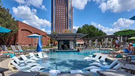 Hilton Anatole - Dallas Day Use Rooms | HotelsByDay.com