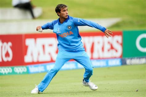 Abhishek Sharma (Cricketer) Height, Age, Girlfriend, Family, Biography ...