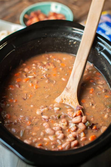 Slow Cooker Pinto Bean and Bacon Soup - The Magical Slow Cooker