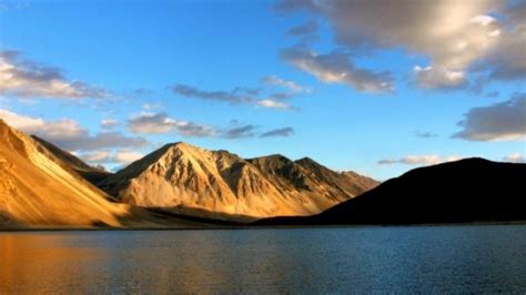 Pangong Lake - Pangong | Pangong Lake Photos, Sightseeing -NativePlanet