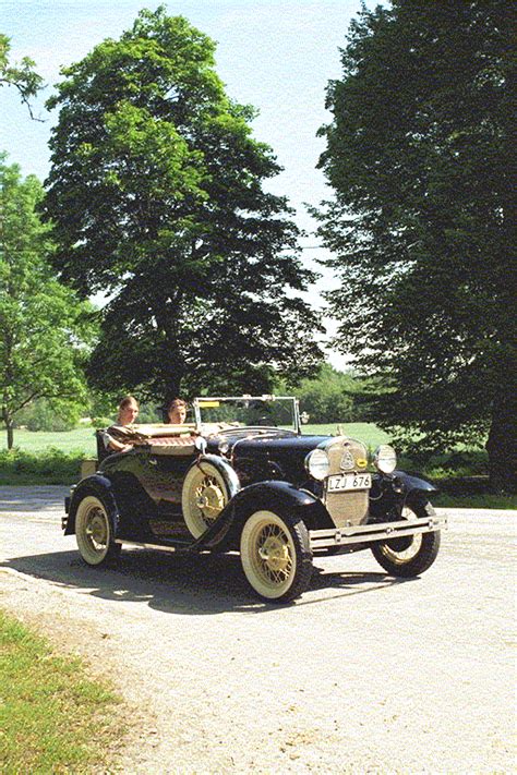 Ford Model A Roadster Deluxe 1931 - Netclassics – Antique Toys, Cars ...