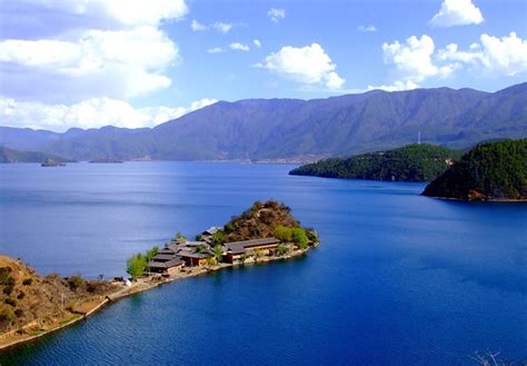 Lugu Lake Lijiang, Top Ten Beautiful Lakes in China, Travel to China, Beautiful Lakes around ...