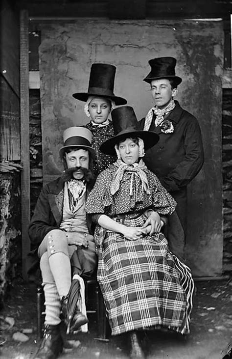 These 19th century pictures of women in their Welsh costumes are enchanting - Wales Online