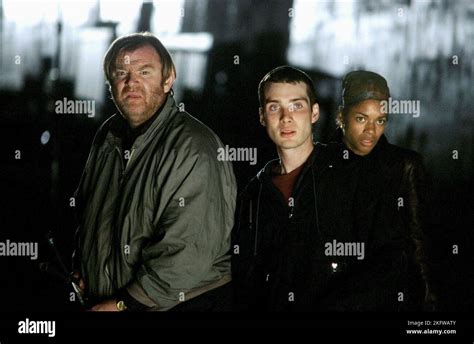 BRENDAN GLEESON, CILLIAN MURPHY, NAOMIE HARRIS, 28 DAYS LATER..., 2002 ...