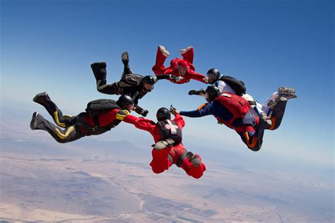 4 Reasons Everyone Should Go Skydiving | Skydive Tecumseh