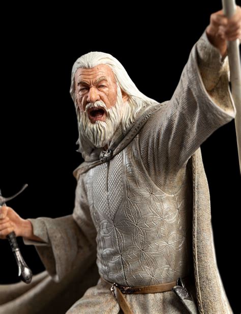 Statue: Gandalf the White The Lord of the Rings Figures of Fandom PVC ...