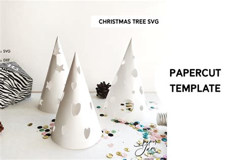 Christmas Tree SVG Christmas Lantern Svg Graphic by Paperjamlab · Creative Fabrica