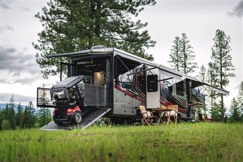 The Best Toy Hauler Brands And Manufacturers » Parked In Paradise