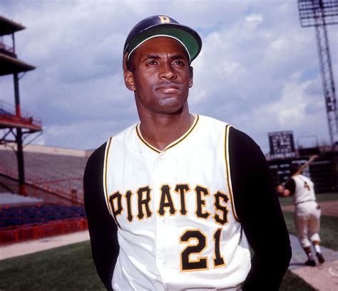 Roberto Clemente - Photos - ESPN