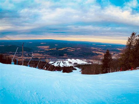 6 Best Ski Resorts in Pennsylvania, 2023/24