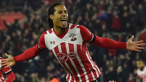 Virgil van Dijk Liverpool transfer: World record fee for Southampton defender | Daily Telegraph