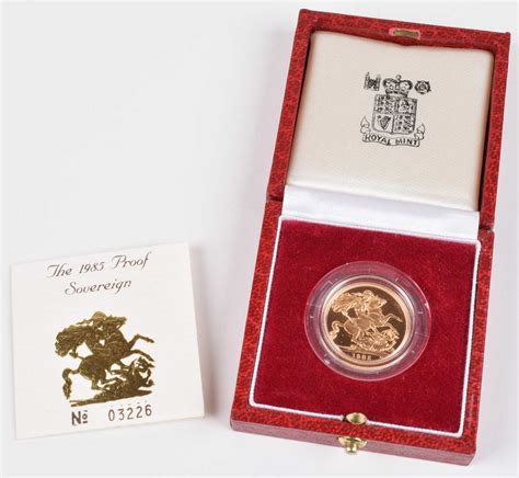 Lot 110 - 1985 Royal Mint, Proof Sovereign.