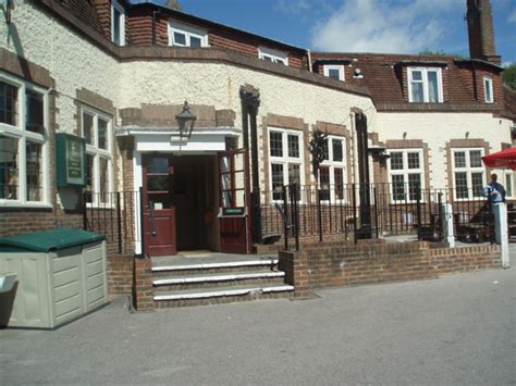 Black Lion Pub, Patcham © Paul Gillett cc-by-sa/2.0 :: Geograph Britain ...