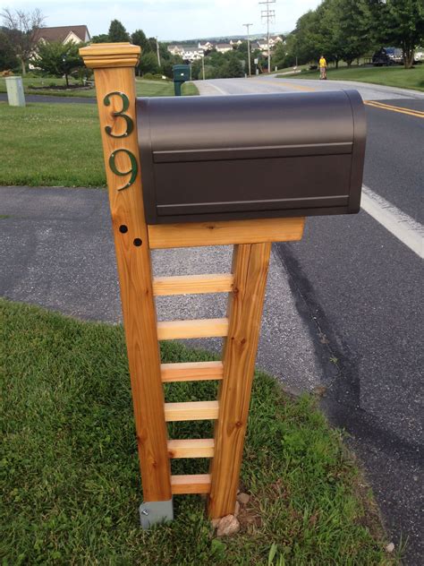 DIY cedar mailbox post 10 degree front post and mortised trellis for a ...