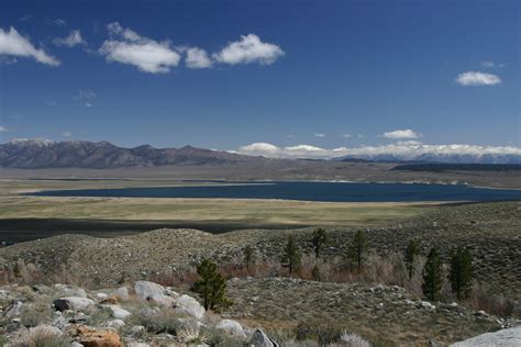 Lake Crowley from McGee Creek Trailhead side | Ray Krebs | Flickr