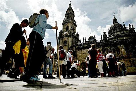 Pilgrims trek path to Santiago de Compostela