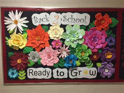 Back to school | Flower bulletin boards, School counselor bulletin ...