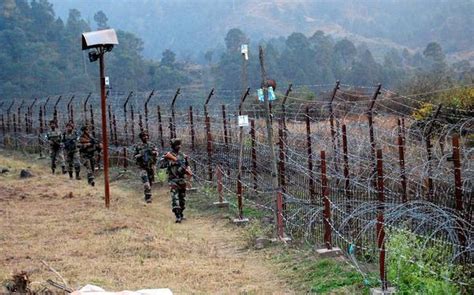 Myanmar India Border - India Myanmar Border Wikipedia : The border is ...