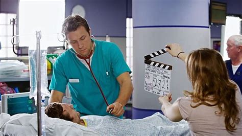 The 8 Best Medical Shows on Netflix