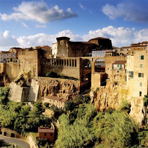 Pitigliano and the Hill Towns of Italy - Emerald Coast Magazine