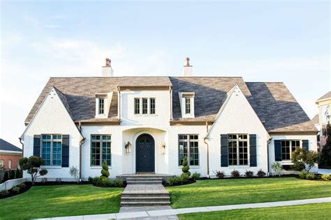 Decadent home in Utah blends French farmhouse with transitional style ...