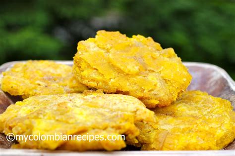 Patacones (Fried Green Plantains) - My Colombian Recipes