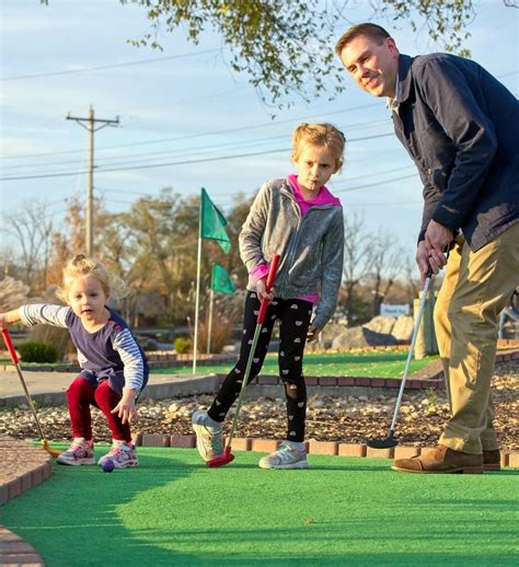 Mini Golf Tournaments - Mulligan's Golf Center