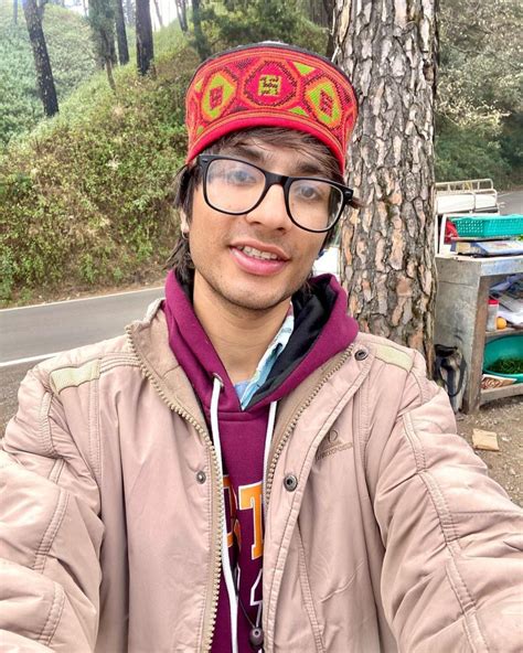 Sourav Joshi (Vlogs) Net Worth, Biography, Phone Number.